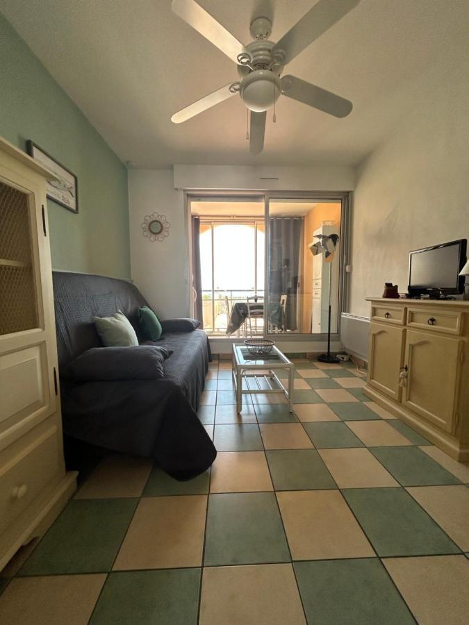 Studio Vue Mer Situe A Cote De La Plage Quartier Des Quilles Sète Exteriör bild