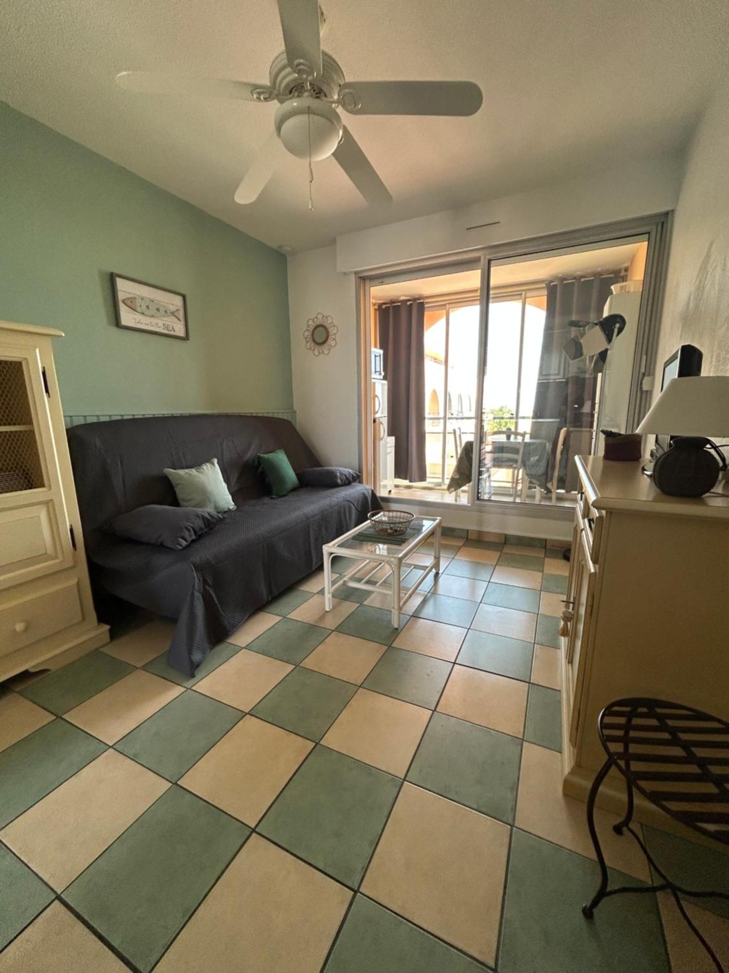 Studio Vue Mer Situe A Cote De La Plage Quartier Des Quilles Sète Exteriör bild